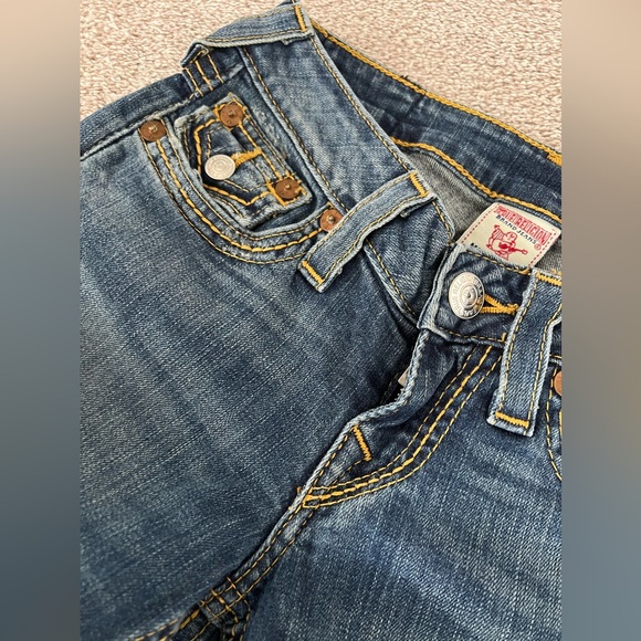 True Religion Low-Rise Jeans — Size 24 - Picture 5 of 12